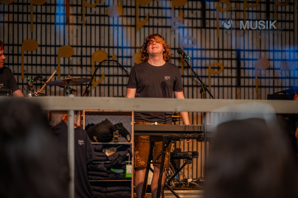 DSC_3366 | "Fussifoto.com – Ihr Ansprechpartner für hochwertige Fotografie! Entdecken Sie kreative Bilder und professionelle Dienstleistungen. Kontaktieren Sie uns für Ihre Projekte!"