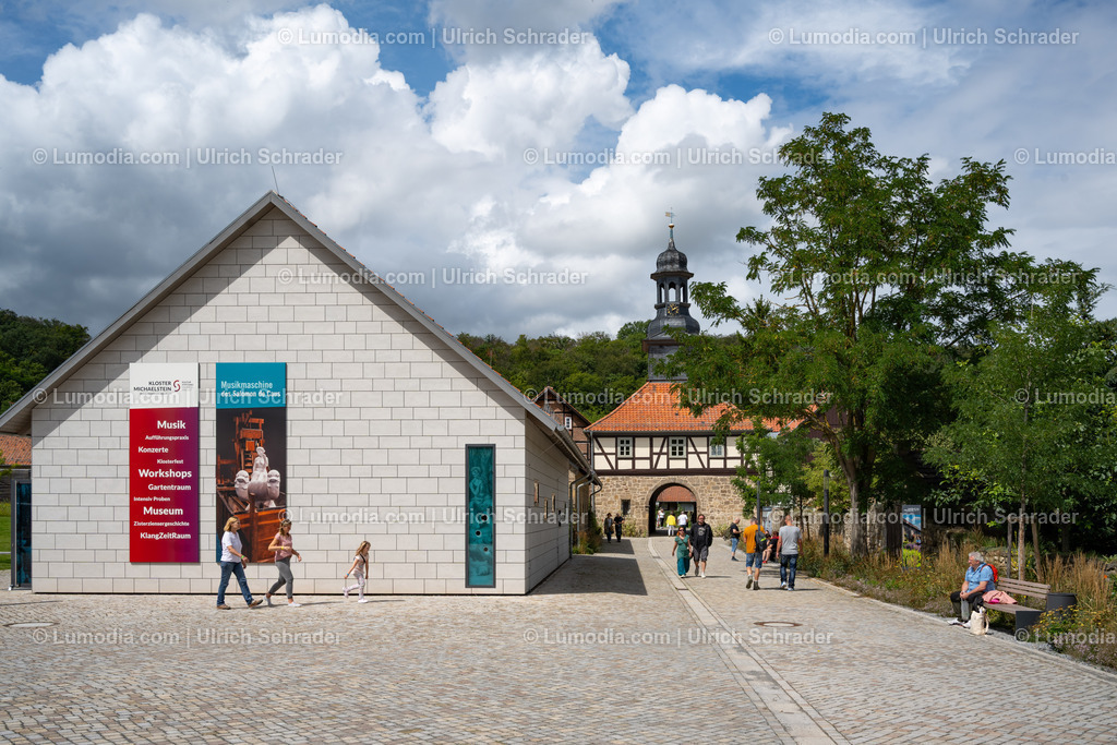 10049-13854 - Kloster Michaelstein bei Blankenburg | Stockfoto und Bilderpool mit Bildmaterial aus Deutschland, dem Harz, Halberstadt, Quedlinburg, Wernigerode und weltweit. Qualitativ hochwertige und professionelle Fotos anschauen und kaufen. - Realisiert mit Pictrs.com