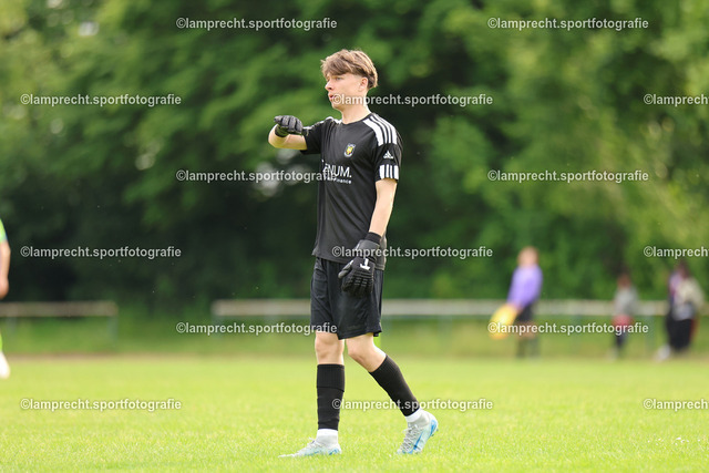 Fußball I Junioren I Kreispokal Lübeck I Finale I JSG Concordia Lübeck - TSV Siems I 09.06.2025.127 | Michael Keis (1, JSG Concordia Lübeck) - Realisiert mit Pictrs.com