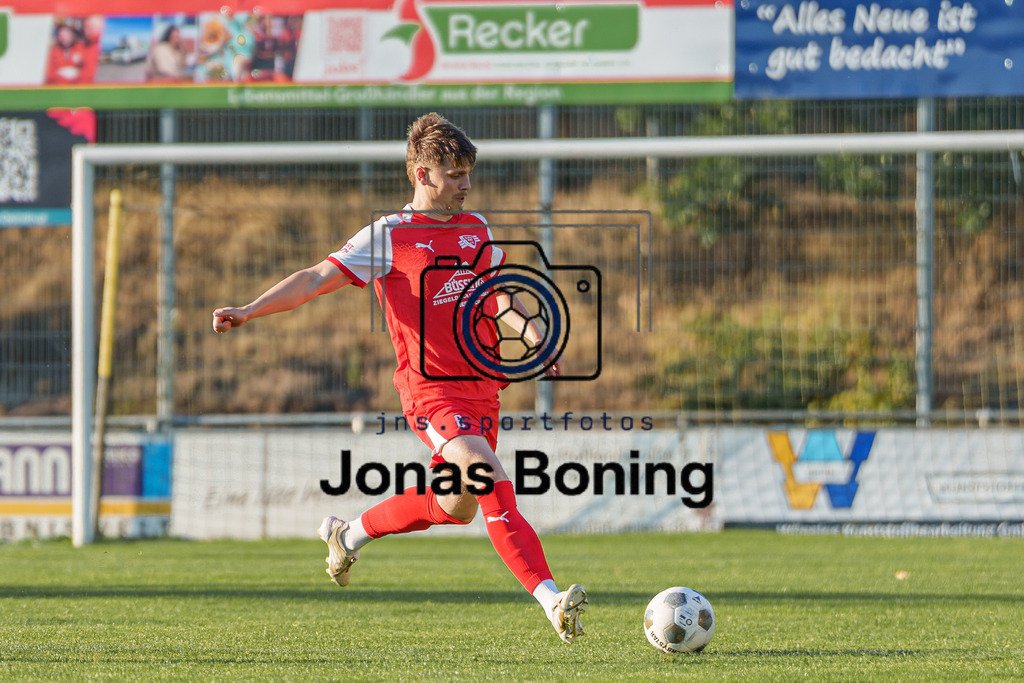 Fußball I Herren I Saison 2026-2027 I Bezirksliga Weser-Ems 4 I 2-3. Spieltag I 23329 | jns.sportfotos - Realisiert mit Pictrs.com
