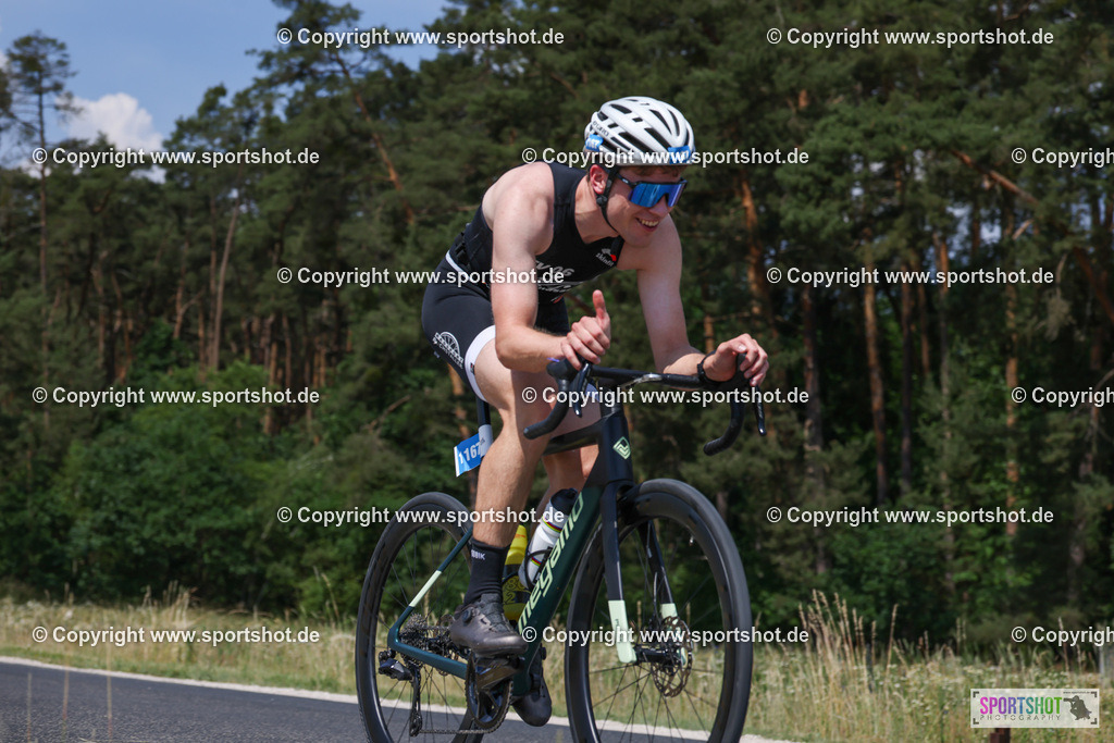 007A0608 | Rund um das Thema Sport-Event-Fotografie & individuelle Teilnehmerfotos. Jeder Teilnehmer wird fotografiert.