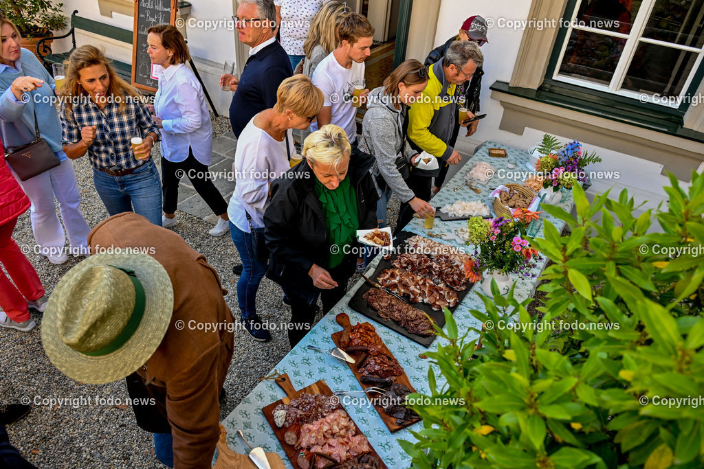 Inner Wheel Club Linz_ Charity Oldtimerfahrt_ 21.09.2024-123 | 21.09.2024, Linz, AUT, Inner Wheel Club Linz,  Charity Oldtimerfahrt im Bild Inner Wheel Club Linz,  Charity Oldtimerfahrt, Teilnehmer©Harald Dostal / fodo.media