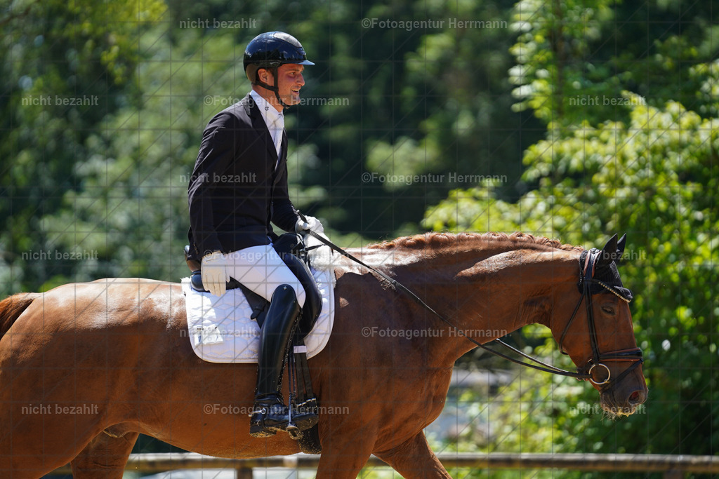 20240705-FAH03598 | Turnierbilder von Grafing, Reitsportbilder, Turnierfotos, Turnierfotografen Bayern, Pferdefotograf, Fotoagentur Herrmann