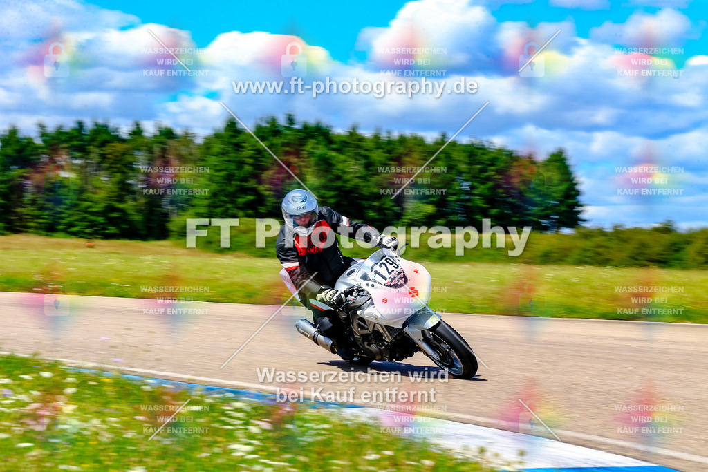 _OUR6394 | Hier findet Ihr Bilder von Touristenfahrten auf der Nürburgring Nordschleife oder von anderen Veranstaltungen die ich besucht habe. Viel Spass beim Durch Schauen 
