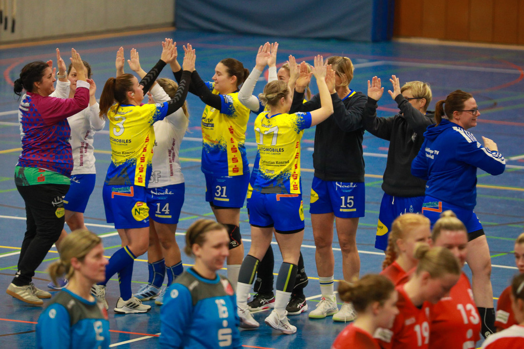 SvSchermbeck_SVN_061225_011 | Bildergalerie von Sport-Ereignissen aber auch von weiteren spannenden Dingen - nicht nur vom Niederrhein. In Anlehnung an den bekannten Spruch von Hanns Dieter Hüsch heißt das Motto: "Niederrhein ist überall".  - Realisiert mit Pictrs.com