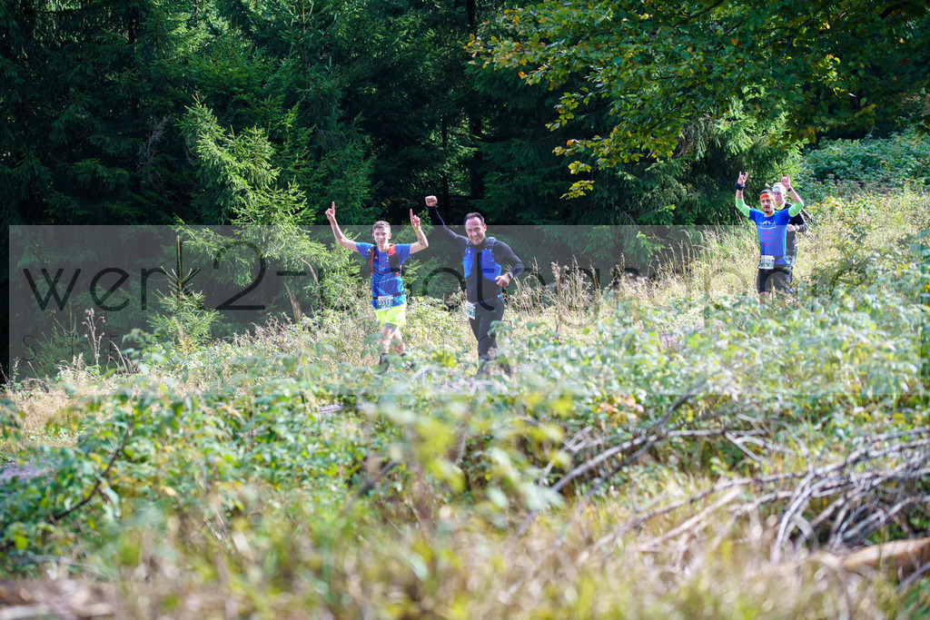 Herbstlauf 2024 | Rennsteig-Herbstlauf von Neuhaus am Rennweg nach Masserberg am 6. Oktober 2024