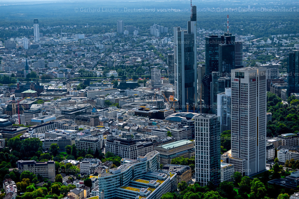 4048025 | Skyline Frankfurt am Main