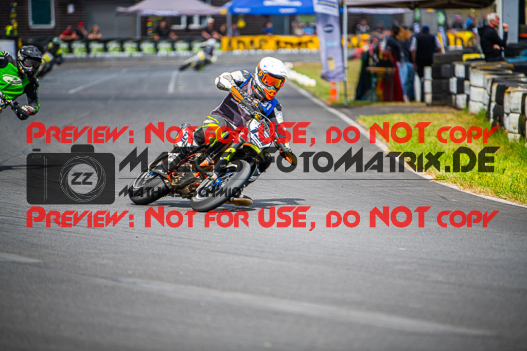 MaZZes_FotoMatrix_220529_7047 | Fotograf Mathias Schmid
Sportfotograf,
Eventfotograf,
Hochzeitsfotograf,
Portraitfotograf