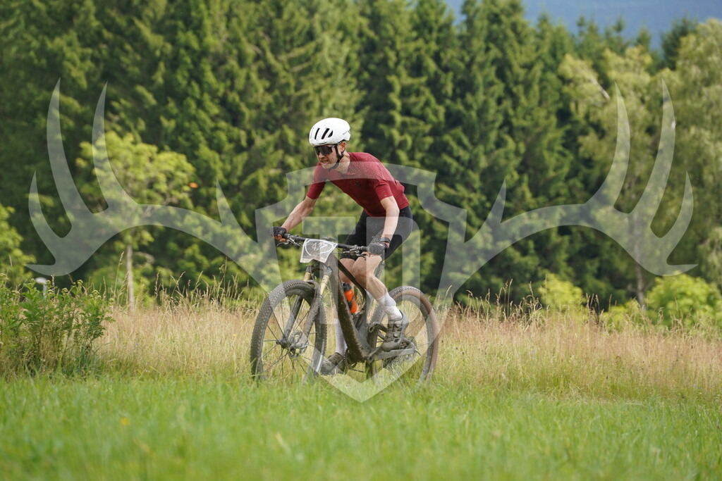 DSC05363 | Fotogalerie der Treibjagd im Dunkelwald - Dein MTB Etappenrennen im Erzgebirge - Realisiert mit Pictrs.com