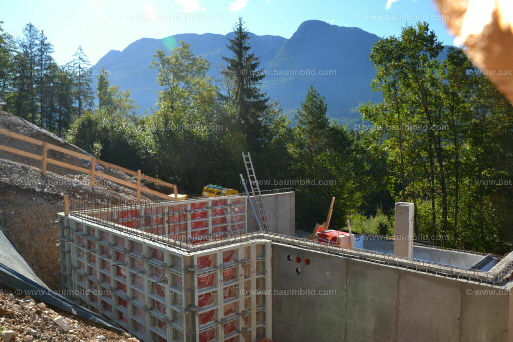 bib-lg04-betonarbeiten-0212 | Nach LV-Leistungsgruppen sortierte Detailfotos über den Bau eines Hauses. Alle Hausbau-Bilder direkt vom Urheber und Autor der Website Haus-Selber-Bauen.com