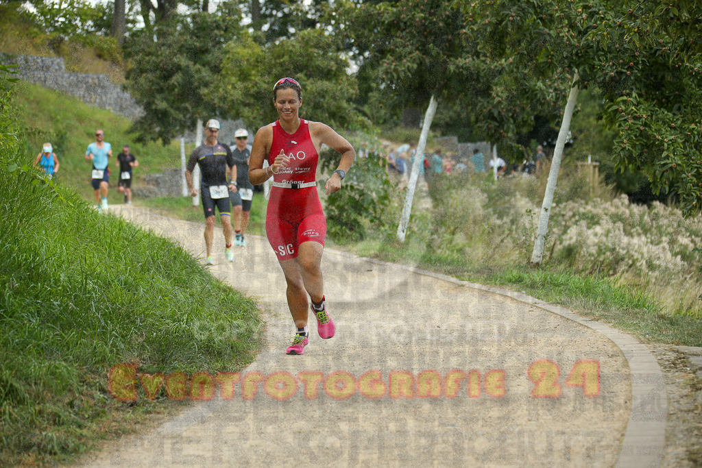 250824_1354_EX1_4222 | Sportfotografie im Rhein-Sieg Kreis, Köln, Bonn, NRW, Rheinland Pfalz, Hessen, etc. Unser Tätigkeitsfeld umfasst den Laufsport vom Volkslauf über den Marathon, Duathlon, Triathon bis zum Ultralauf wie Kölnpfad Ultra oder Schindertrail.