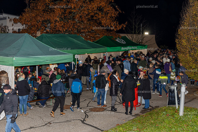 Laternenfest in St. Martin | Bildershop von pixelworld.at - Realisiert mit Pictrs.com