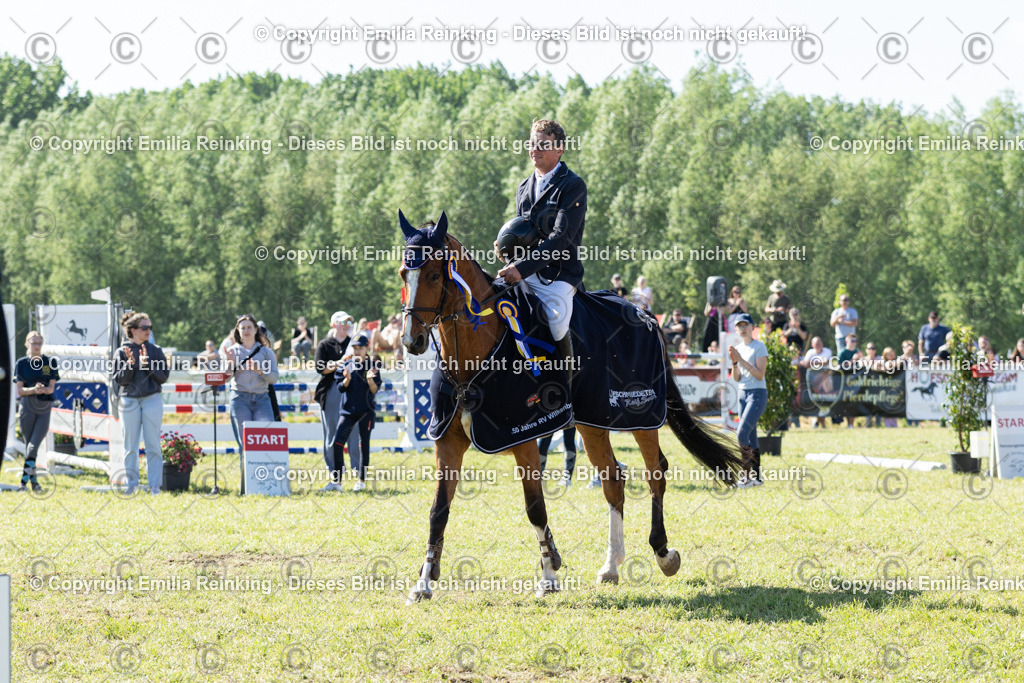 CL5A1175 | Emilia Reinking Fotografie - Realisiert mit Pictrs.com