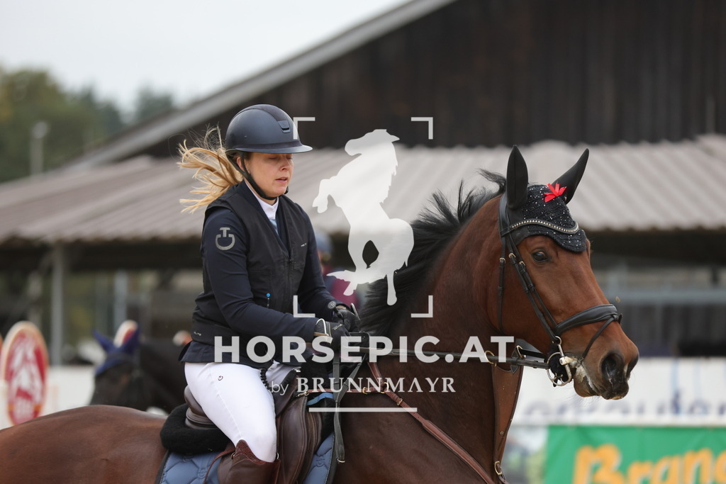 0P6A6440 | Willkommen bei Brunnmayr - Design & Fotografie – Ihrem Spezialisten für Reitturniere und Pferdeveranstaltungen in Oberösterreich, Salzburg und Bayern! Seit über 17 Jahren sind wir leidenschaftlich dabei.