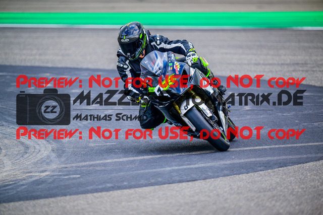 MaZZes_FotoMatrix_240910_6007705_2298 | GRUEN