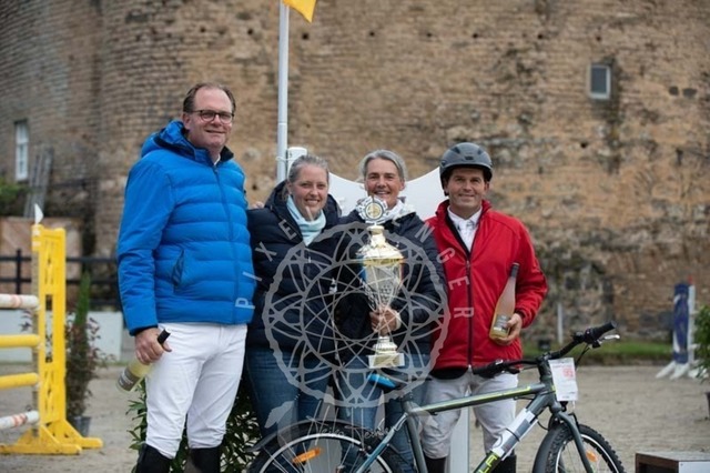 2B4A3420 | pixelfaenger - Realisiert mit Pictrs.com