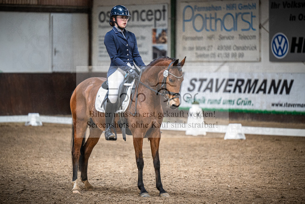 DOS_0935 | Entdecke hochwertige Reitturnierfotos von Foto Oger. Professionell, emotional und authentisch – jetzt Lieblingsmomente im Shop bestellen.Deutschlandweite Turnierfotografie. - Realisiert mit Pictrs.com