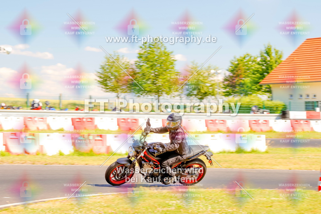 _MOT9175 | Hier findet Ihr Bilder von Touristenfahrten auf der Nürburgring Nordschleife oder von anderen Veranstaltungen die ich besucht habe. Viel Spass beim Durch Schauen 