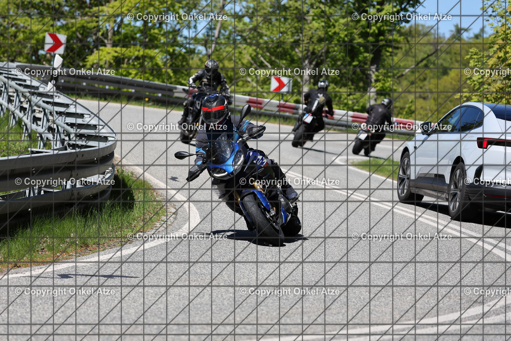 IMG_9604 | Fotograf am Kyffhäuser. Onkel Atze. Kyffhäuser Rennstrecke. Café36. Motorsportfotografie. - Realisiert mit Pictrs.com