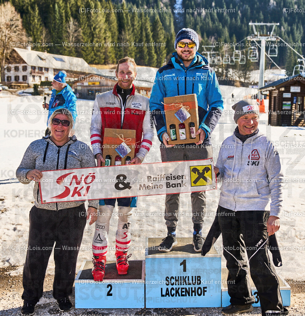 ALP1258_MastersCup-RTL-II_LKHF_Siegerehrung | NÖ Raiffeisen MastersCup, Jugend - Damen - Herren, Riesentorlauf-Rennen 2 auf der Fuchswaldpiste in Lackenhof am Ötscher, durchführender Verein: Schiklub Lackenhof, So 9. Februar 2025.