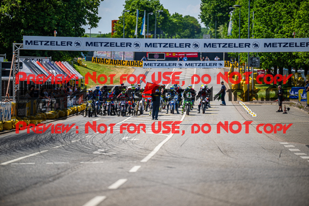 MaZZes_FotoMatrix_230609_2775 | UE40