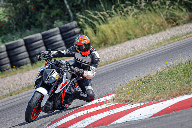 pube1433 | Professionelle Fotos von Sportveranstaltungen, aber auch Hochzeiten und anderen Events. - Realisiert mit Pictrs.com