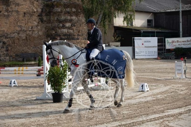 2B4A2147 | pixelfaenger - Realisiert mit Pictrs.com