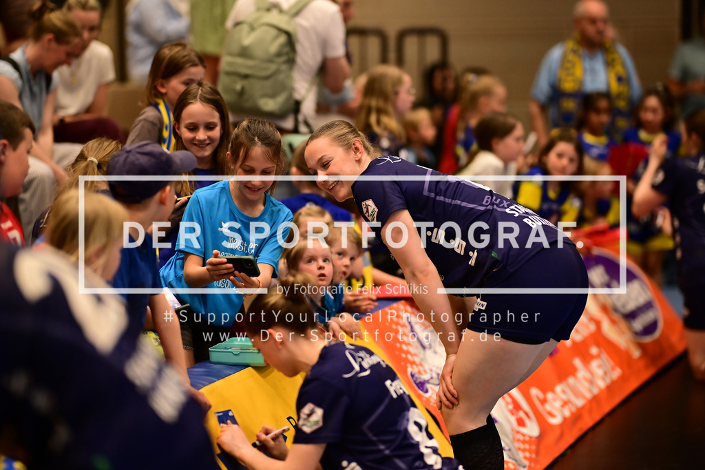Handball I Frauen I Saison 2025-2026 I Play-Offs 5-11 I 3. Spieltag I Buxtehuder SV - VfL Oldenburg I 177812 | Der Sportfotograf. - Realisiert mit Pictrs.com