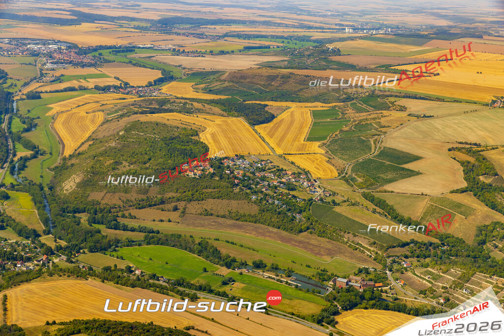 Zscheiplitz Freyburg Bild- Das Luftbild wurde 2025 vom UL-Flugzeug heraus erstellt ( keine Drohne bzw. Drohnenaufnahme ) - Hochauflösende Luftaufnahme -Nicht vergleichbar mit Google Maps oder Satelittenbilder- Die Geschenkidee !Mit Lizenz und Bildrechte bestellbar - CC
