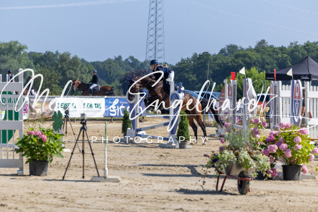 7I8A2051 | melanie-engelhardt-photography - Realisiert mit Pictrs.com