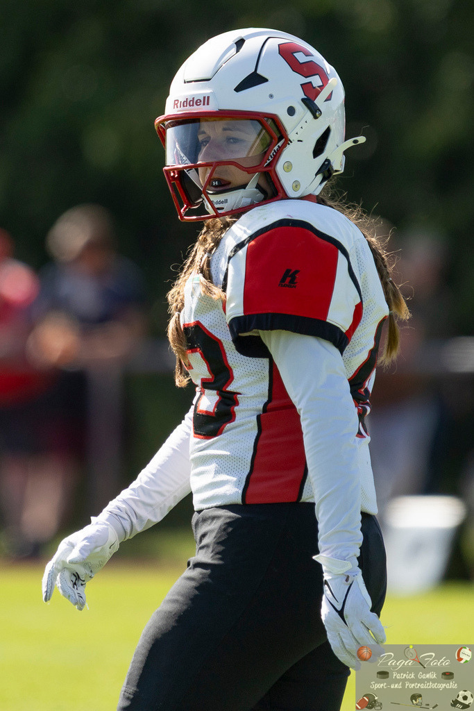 GFLW 1: German Football League Women 1: Rodgau Pioneers Ladies - Stuttgart Scorpions Sisters, 07.06.2026 | Melina Locher (Stuttgart Scorpions Sisters #43), Freisteller, Portrait / Porträt, Rodgau Pioneers Ladies - Stuttgart Scorpions Sisters, Rodgau, Maingau-Energie-Stadion "Am Weichsee", 7.6.2026 - Realisiert mit Pictrs.com