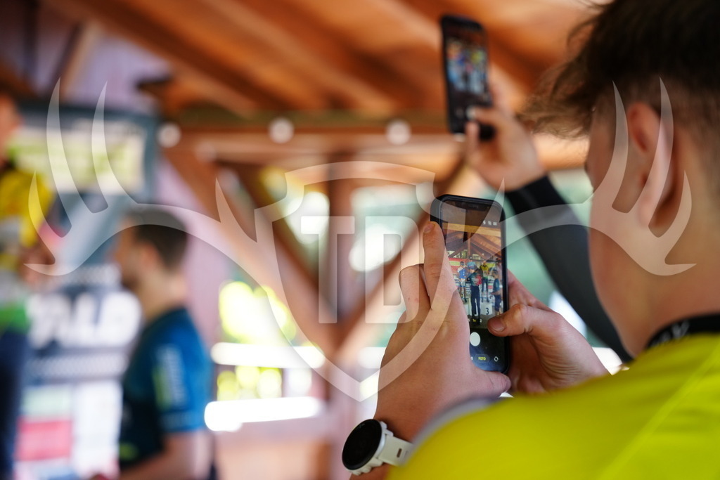 FC101063 | Fotogalerie der Treibjagd im Dunkelwald - Dein MTB Etappenrennen im Erzgebirge - Realisiert mit Pictrs.com