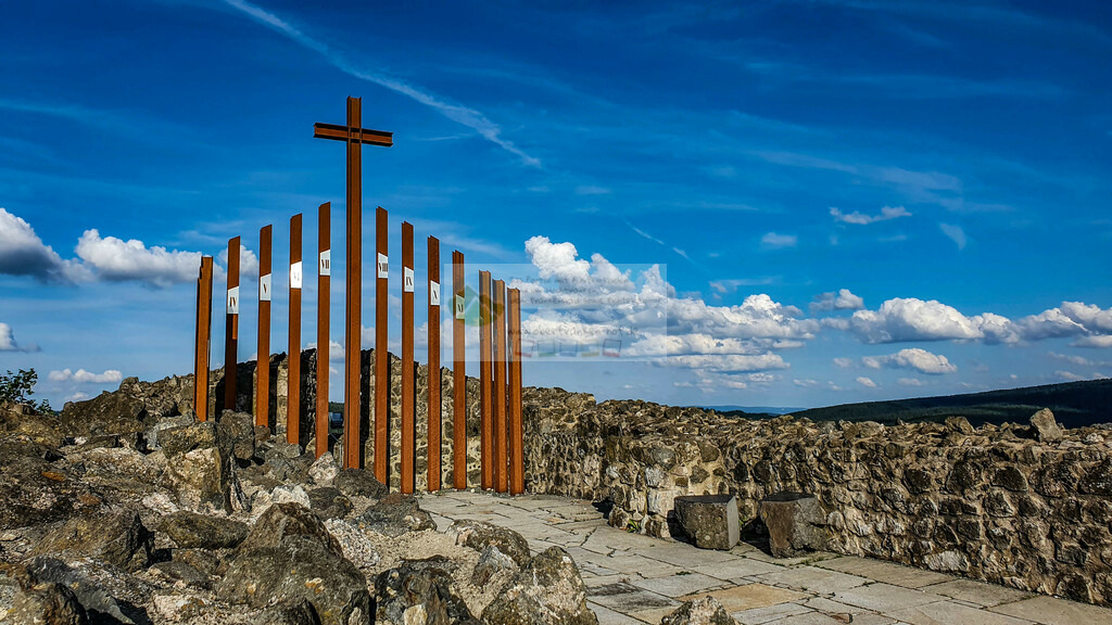 Burgruine Waldeck Sommer | Impressionen rund um Hochfranken - Frankenwald - Fichtelgebirge - Realisiert mit Pictrs.com