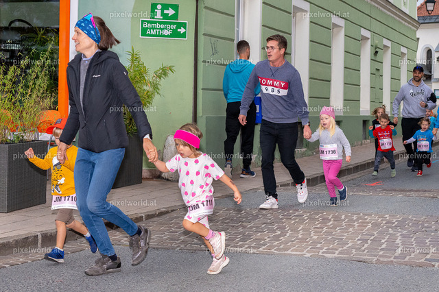 8. Internationaler Kärnten Marathon - Juniormarathon | Bildershop von pixelworld.at - Realisiert mit Pictrs.com