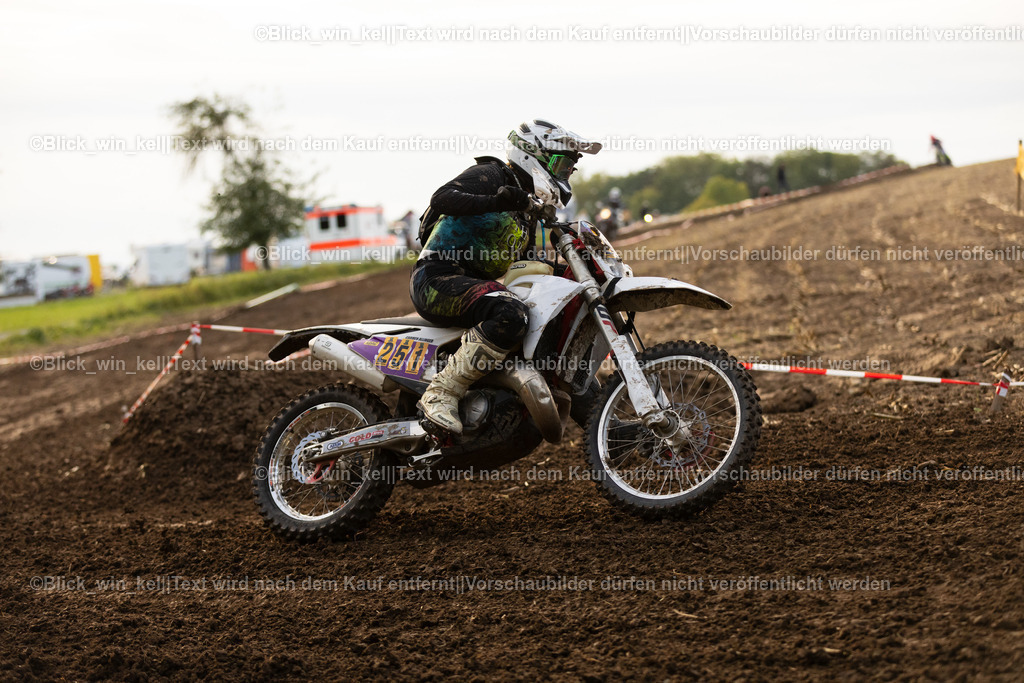 E68A2093 | blick_win_kel