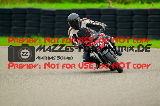 MaZZes_Fotomatrix_20241003_6007705_3387 | GELB