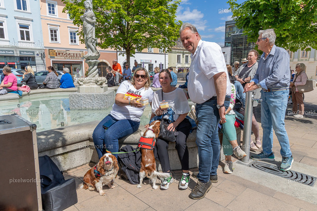 Muttertagsfeier am Hauptplatz in Feldkirchen | Bildershop von pixelworld.at - Realisiert mit Pictrs.com