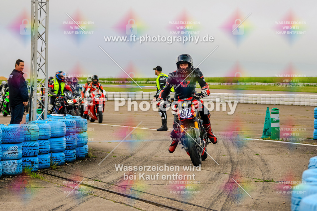 MotoTeam-7941 | Hier findet Ihr Bilder von Touristenfahrten auf der Nürburgring Nordschleife oder von anderen Veranstaltungen die ich besucht habe. Viel Spass beim Durch Schauen 