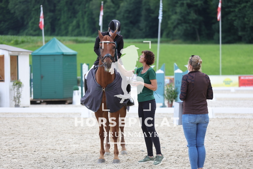 0P6A8146 | Willkommen bei Brunnmayr - Design & Fotografie – Ihrem Spezialisten für Reitturniere und Pferdeveranstaltungen in Oberösterreich, Salzburg und Bayern! Seit über 17 Jahren sind wir leidenschaftlich dabei.
