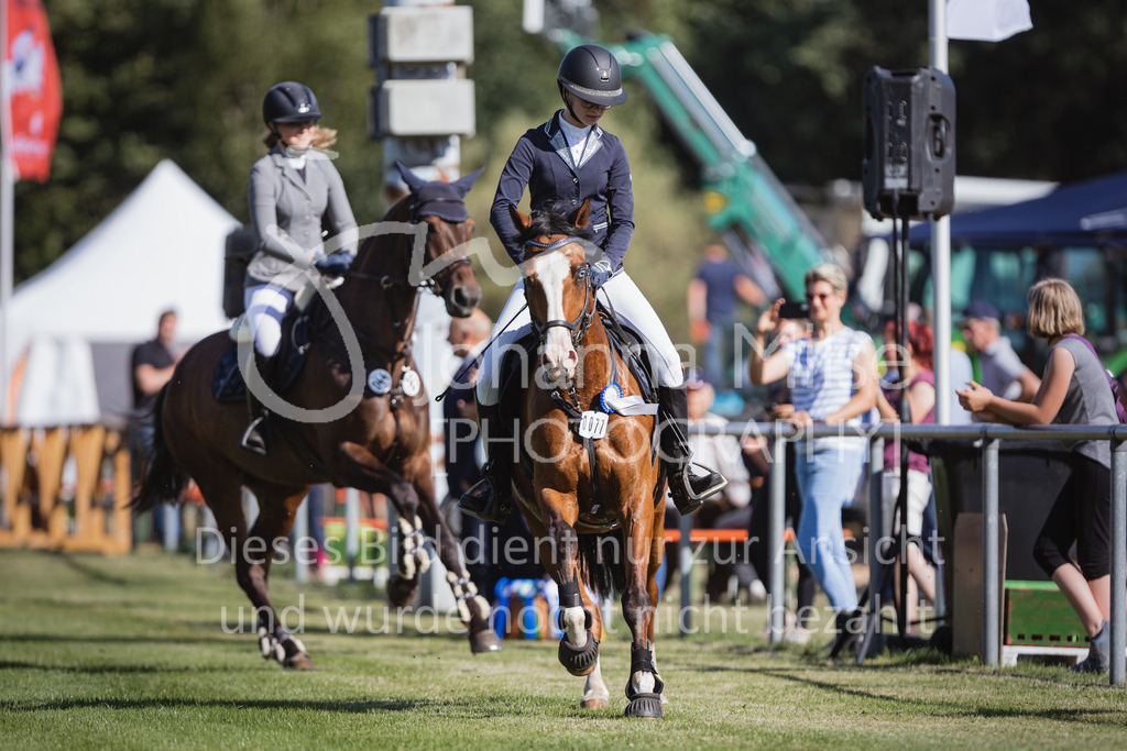 220714_LC_Stil-A1-114 | Lopshorn Classics
14.-17.04.2022
Stilspringprüfung Kl.A*
JUN/JR