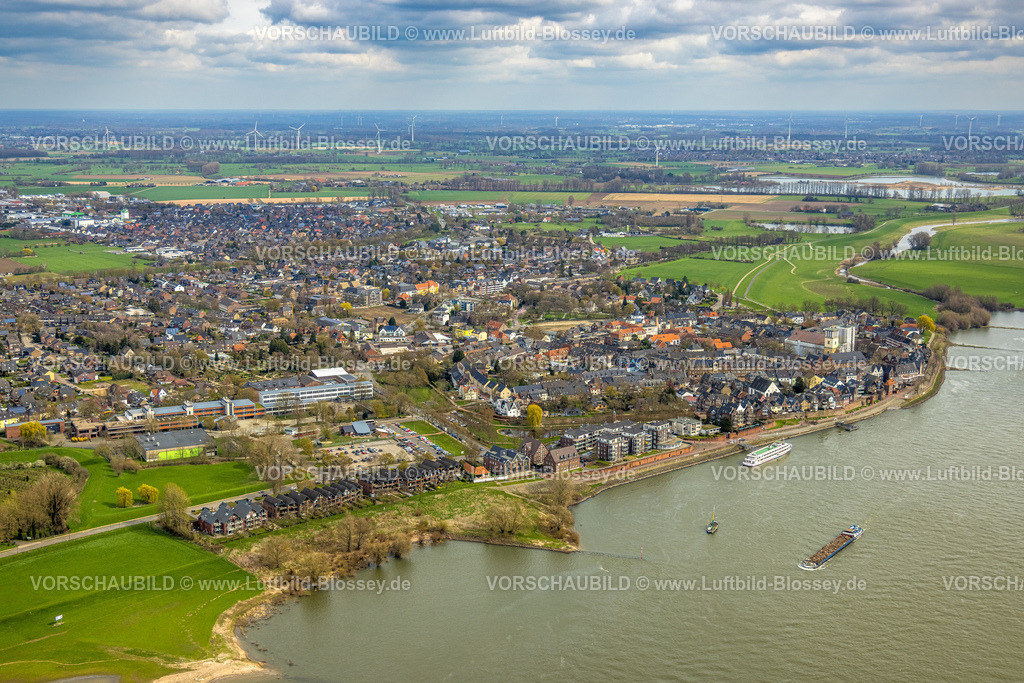 Rees230300585 | Luftbild, Fluss Rhein und Ortsansicht Rees, Rees, Niederrhein, Nordrhein-Westfalen, Deutschland