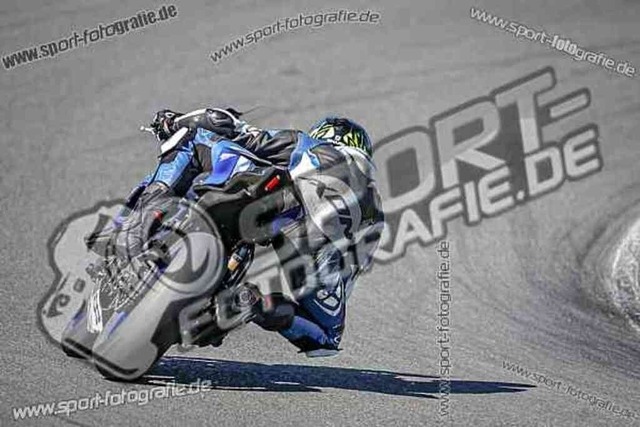 pubi3669 | Professionelle Fotos von Sportveranstaltungen, aber auch Hochzeiten und anderen Events. - Realisiert mit Pictrs.com