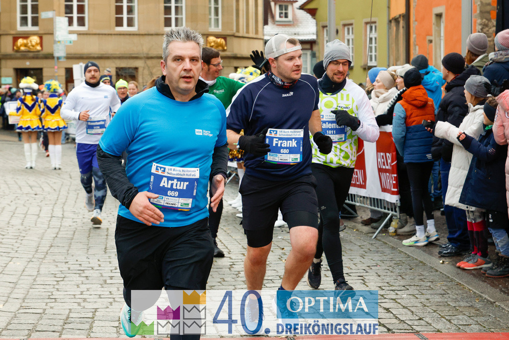 VR Bank Hauptlauf 10km | 40. Optima 3koenigslauf 2026 - Realisiert mit Pictrs.com