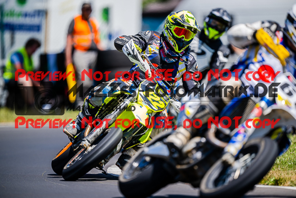 MaZZes_FotoMatrix_220703_2463 | UE40