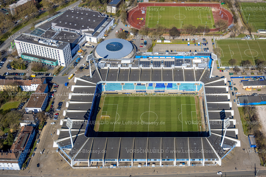 Bochum250301648 | Luftbild, Vonovia Ruhrstadion des VFL Bochum, Bundesliga-Fußballstadion, Rundsporthalle, Grumme, Bochum, Ruhrgebiet, Nordrhein-Westfalen, Deutschland