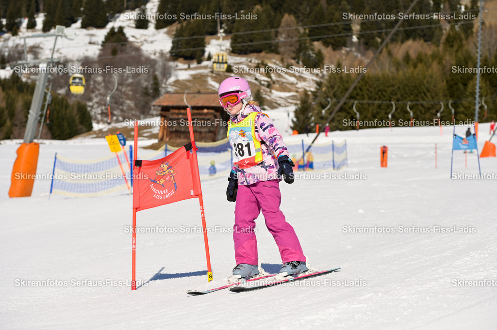SRF_27.02.2026_190 | Skirennfotos,Serfaus,Fiss,Ladis,Kinderskirennen,Winter,Tirol,Oberland,skirace,SFL,feelfree,weil wir's genießen,ski,Ski,skifahren,Sonnenplateau, - Realisiert mit Pictrs.com