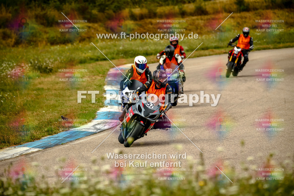 Chambley Juli-0837 | Hier findet Ihr Bilder von Touristenfahrten auf der Nürburgring Nordschleife oder von anderen Veranstaltungen die ich besucht habe. Viel Spass beim Durch Schauen 