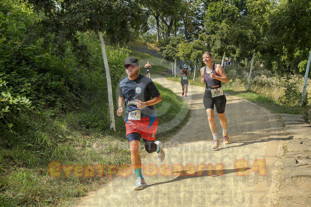 250824_1457_EX1_8163 | Sportfotografie im Rhein-Sieg Kreis, Köln, Bonn, NRW, Rheinland Pfalz, Hessen, etc. Unser Tätigkeitsfeld umfasst den Laufsport vom Volkslauf über den Marathon, Duathlon, Triathon bis zum Ultralauf wie Kölnpfad Ultra oder Schindertrail.