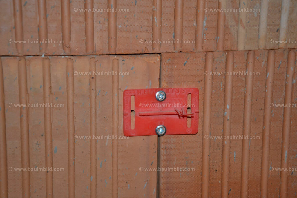 bib-lg07-mauerarbeiten-0258 | Nach LV-Leistungsgruppen sortierte Detailfotos über den Bau eines Hauses. Alle Hausbau-Bilder direkt vom Urheber und Autor der Website Haus-Selber-Bauen.com