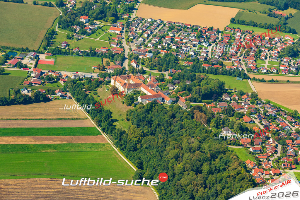 Luftaufnahme von Zangberg Vs Google Maps- Die Luftaufnahme wurde 2025 vom UL-Flugzeug heraus erstellt ( keine Drohne ) - Hochauflösende Luftaufnahme - für professionelle Ausdrucke geeignet. Die Geschenkidee !Mit Lizenz und Bildrechte bestellbar